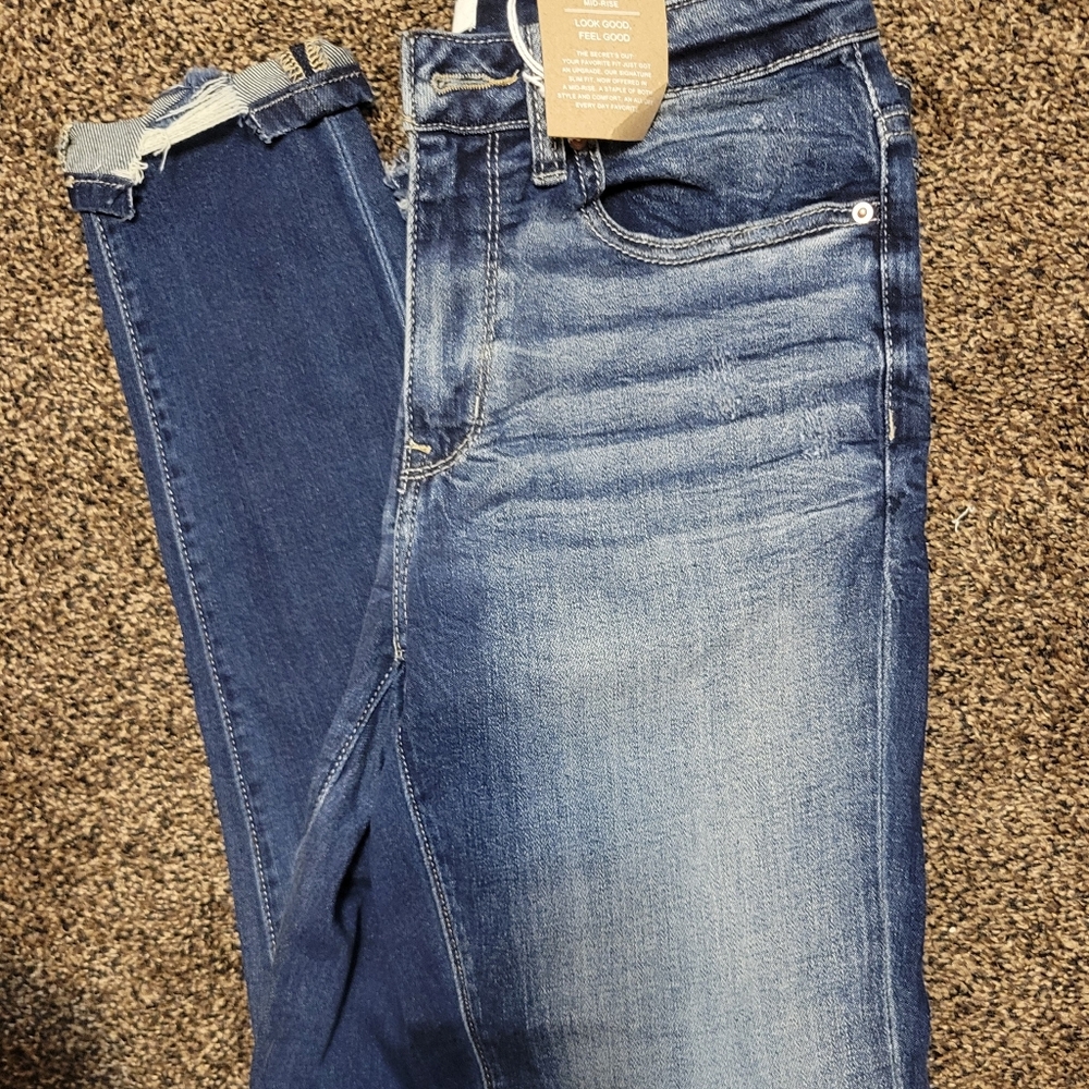 BKE Stella Mid-Rise Jeans